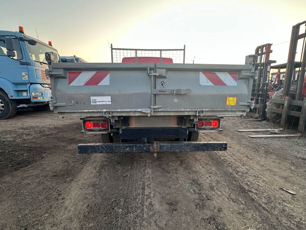 Iveco Daily Van - Véhicule utilitaire benne: photos 4 Iveco Daily Van - Véhicule utilitaire benne: photos 4