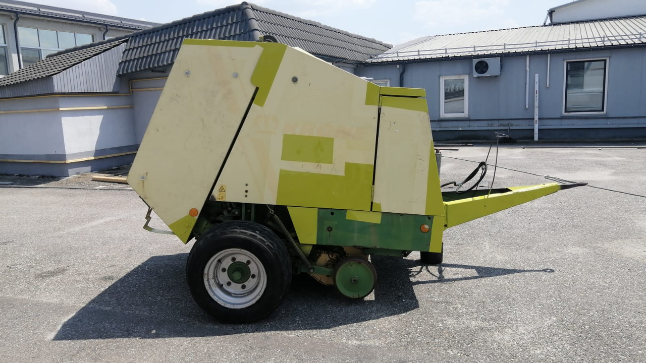 Krone KR 125 B Baler - Presse à balles rondes: photos 4 Krone KR 125 B Baler - Presse à balles rondes: photos 4