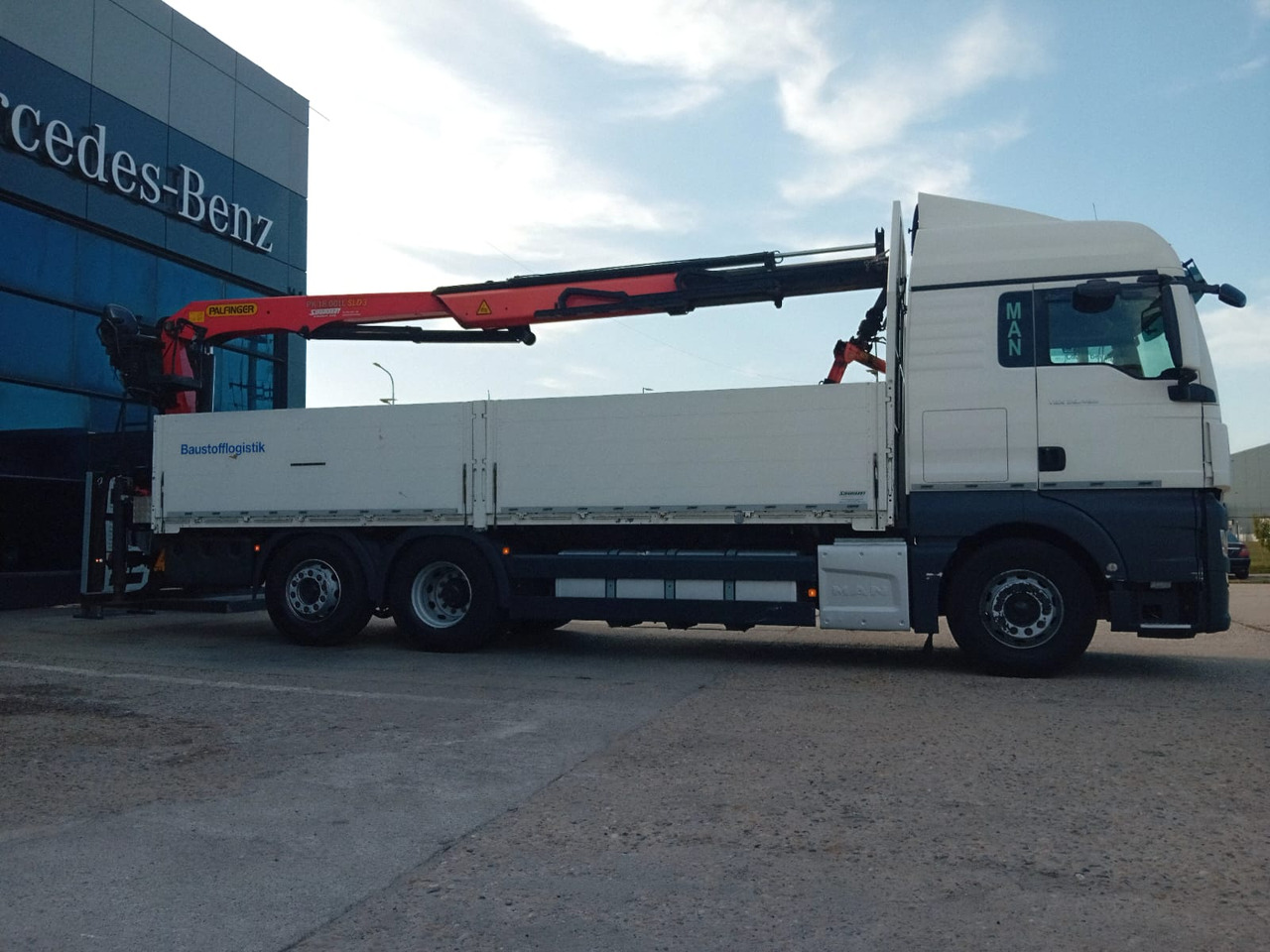 MAN TGX 26.460 6×2, Palfinger Crane PK 18001L - Camion plateau, Camion grue: photos 4 MAN TGX 26.460 6×2, Palfinger Crane PK 18001L - Camion plateau, Camion grue: photos 4