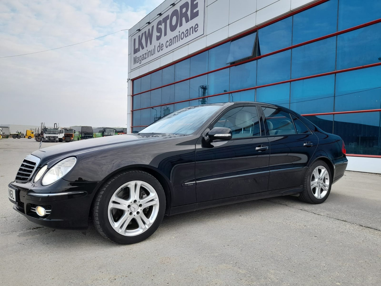 Mercedes Benz E350 - Voiture: photos 2 Mercedes Benz E350 - Voiture: photos 2