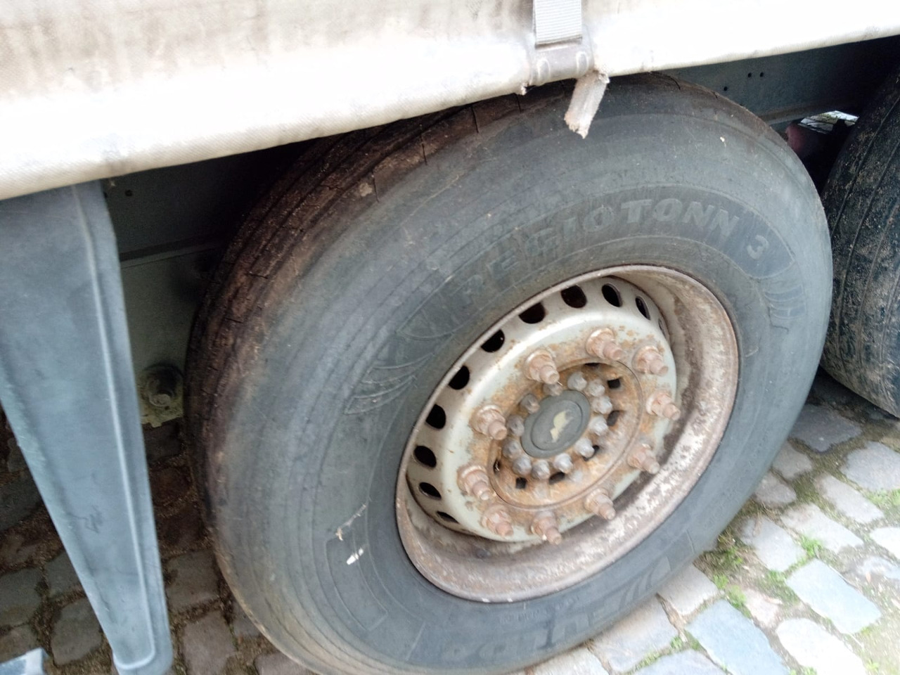 Schmitz S01 Semi-Trailer - Semi-remorque rideaux coulissants: photos 2 Schmitz S01 Semi-Trailer - Semi-remorque rideaux coulissants: photos 2