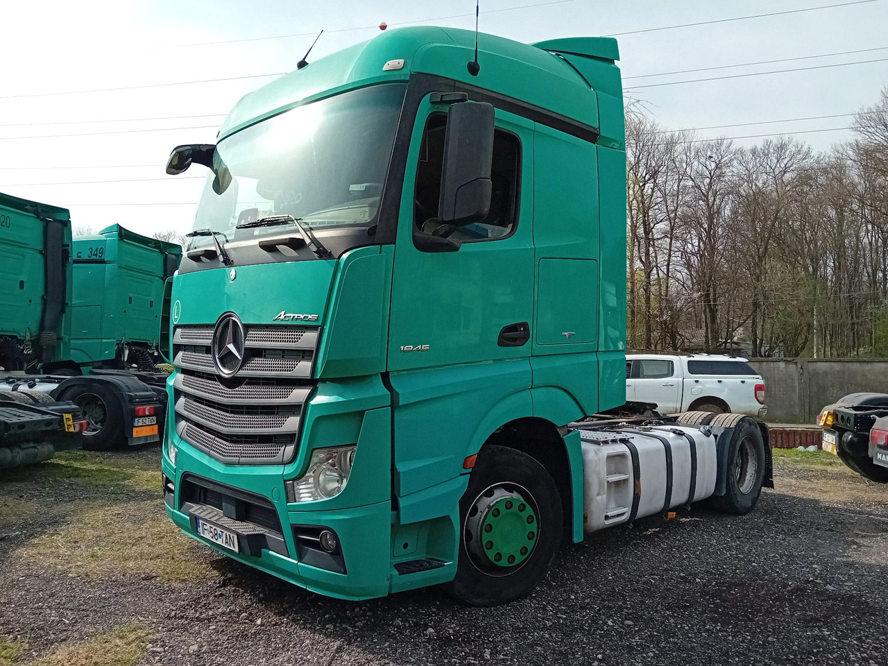Mercedes-Benz Actros 18.45 - Tracteur routier: photos 1 Mercedes-Benz Actros 18.45 - Tracteur routier: photos 1