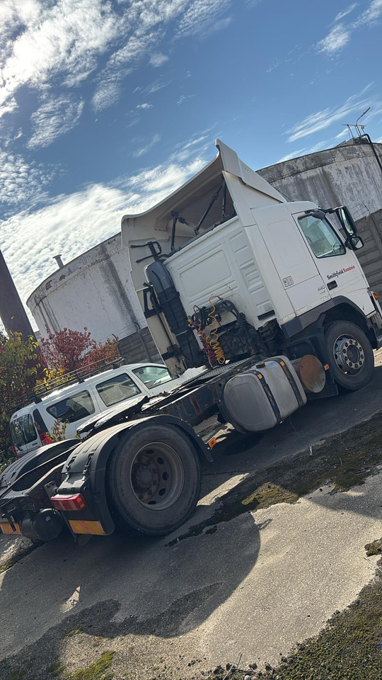 VOLVO FM42 Tractor Head - Tracteur routier: photos 4 VOLVO FM42 Tractor Head - Tracteur routier: photos 4