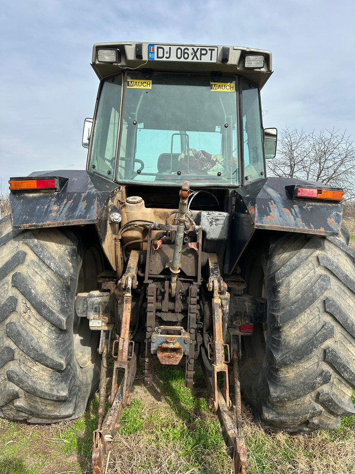 Tractor agricol Massey Ferguson 3655 - Tracteur agricole: photos 3 Tractor agricol Massey Ferguson 3655 - Tracteur agricole: photos 3