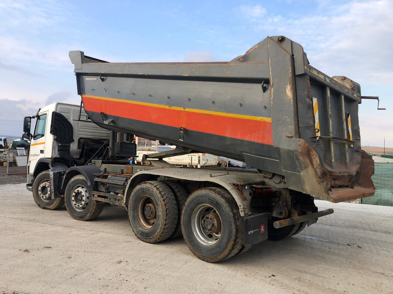 VOLVO FM 420 Tipper - Camion benne: photos 2 VOLVO FM 420 Tipper - Camion benne: photos 2