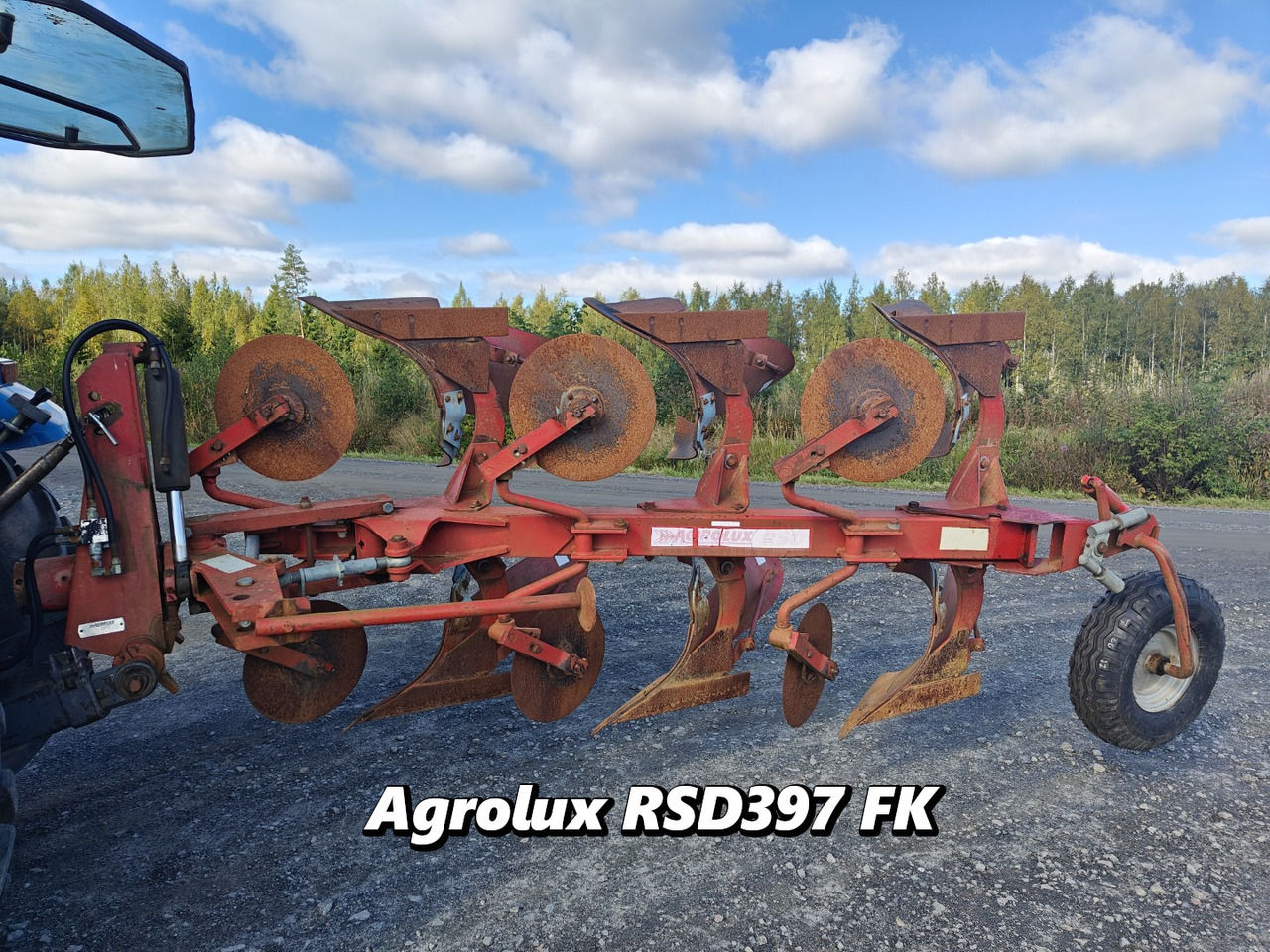 Agrolux RSD397FK kääntöaura 3-siipinen kuorimet ja kiekkoleikkurit, katso video! - Charrue: photos 1 Agrolux RSD397FK kääntöaura 3-siipinen kuorimet ja kiekkoleikkurit, katso video! - Charrue: photos 1