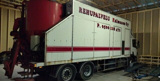 Scania 94 D 260 - REHUAUTO - Camion, Mélangeuse: photos 4 Scania 94 D 260 - REHUAUTO - Camion, Mélangeuse: photos 4