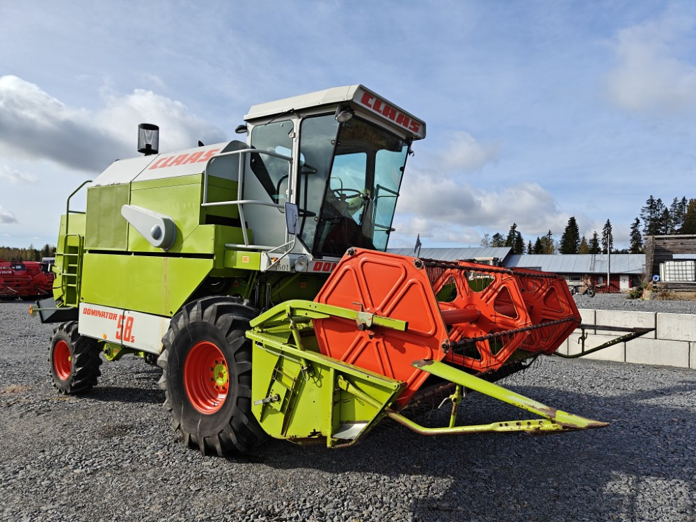 Claas Dominator 58S, 6-sylinterinen Hydraulinen torvi, ruumenlevitin, katso video! - Moissonneuse-batteuse: photos 4 Claas Dominator 58S, 6-sylinterinen Hydraulinen torvi, ruumenlevitin, katso video! - Moissonneuse-batteuse: photos 4