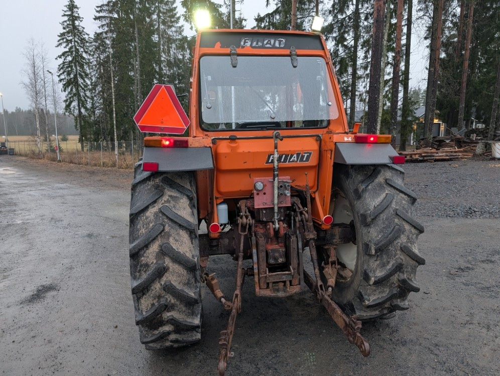FIAT 780DT 4WD - Tracteur agricole: photos 3 FIAT 780DT 4WD - Tracteur agricole: photos 3