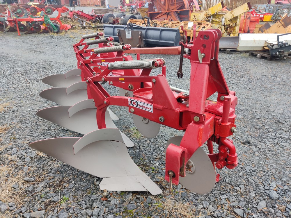 - Charrue: photos 4 - Charrue: photos 4