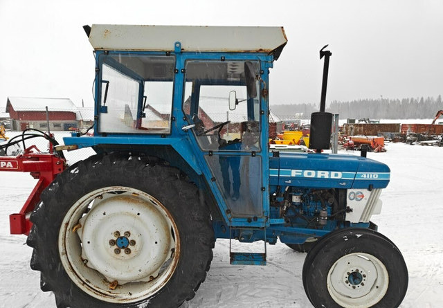 Tracteur agricole Ford 4110 traktori - Katso video!: photos 8
