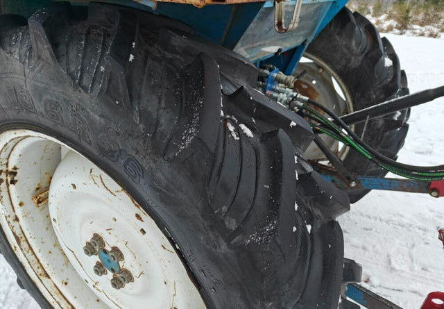 Tracteur agricole Ford 4110 traktori - Katso video!: photos 14