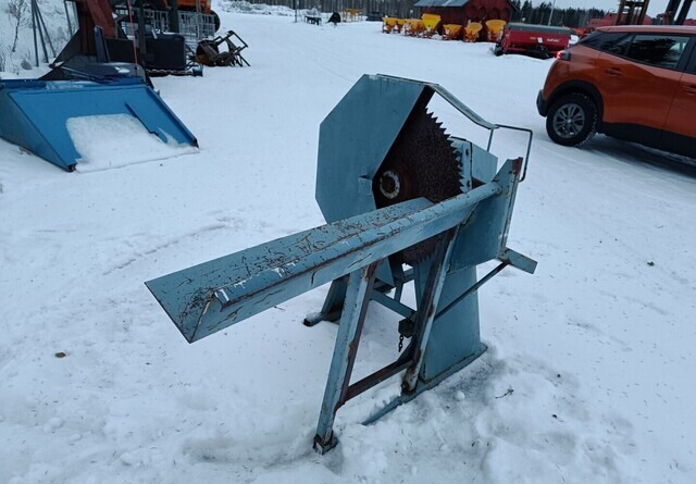 Japa Klapisirkeli halkaisuruuvilla - Fendeuse de bûches: photos 3 Japa Klapisirkeli halkaisuruuvilla - Fendeuse de bûches: photos 3