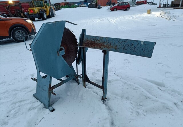 Japa Klapisirkeli halkaisuruuvilla - Fendeuse de bûches: photos 5 Japa Klapisirkeli halkaisuruuvilla - Fendeuse de bûches: photos 5