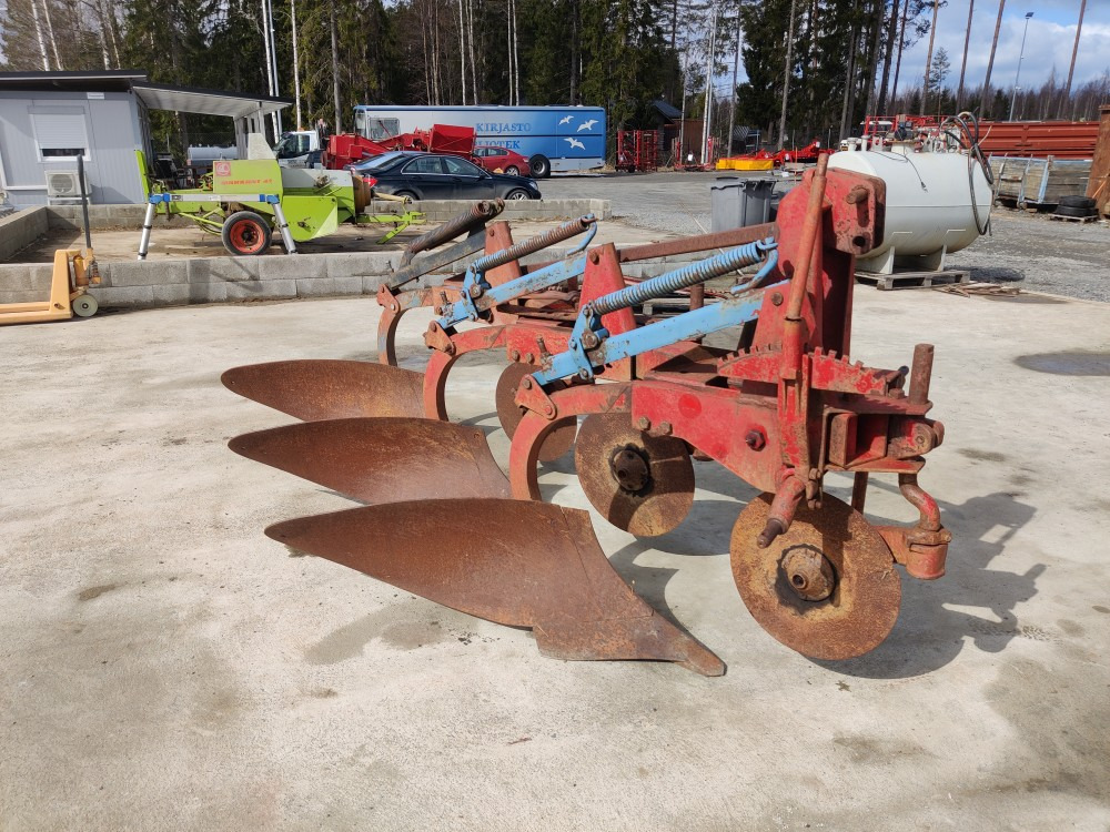 Charrue Överum B387 sarka-aura 3-siipinen: photos 1