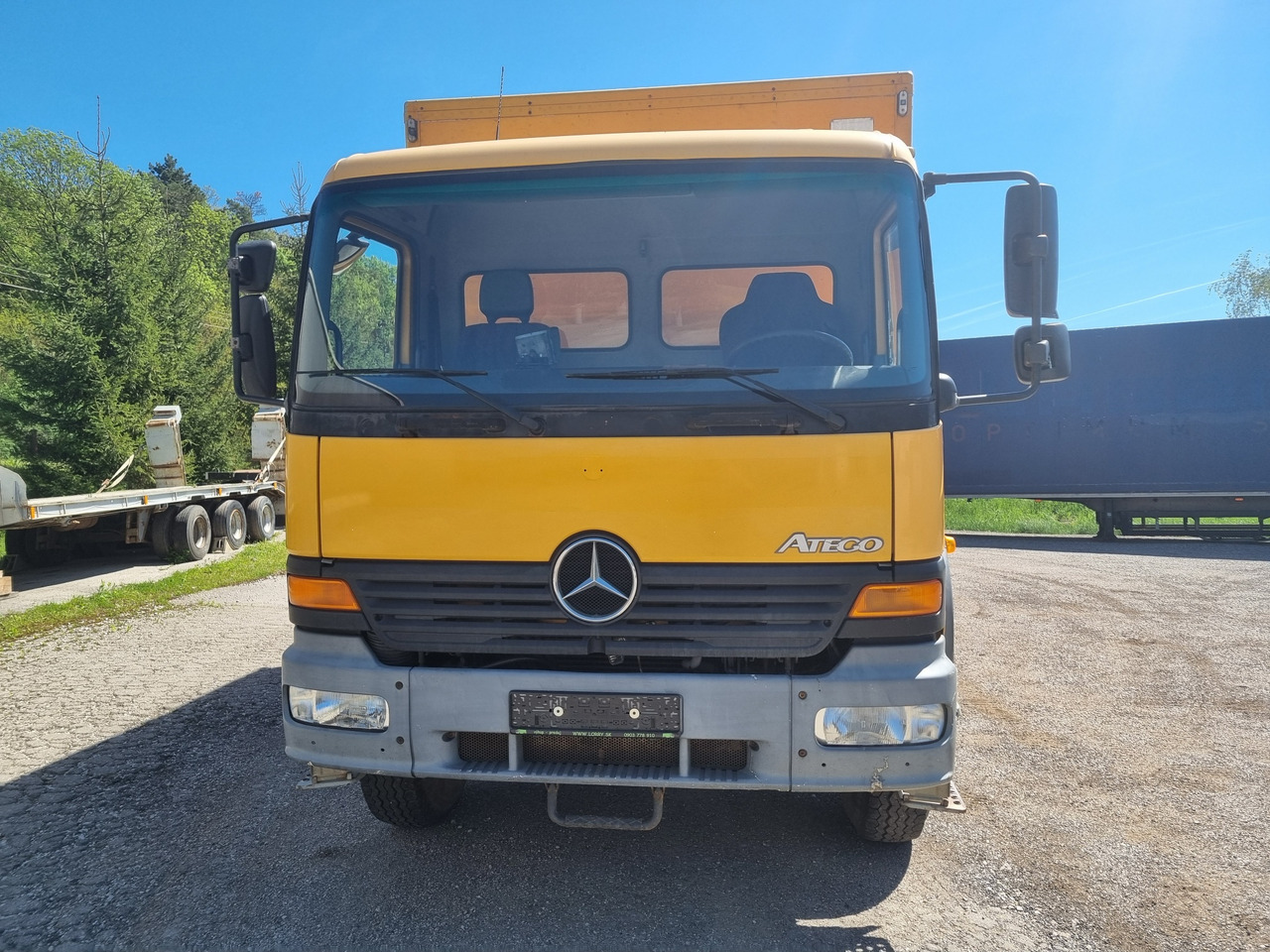 MERCEDES-BENZ ATEGO 1017 4x4 BOX + PTO - Camion fourgon: photos 2 MERCEDES-BENZ ATEGO 1017 4x4 BOX + PTO - Camion fourgon: photos 2
