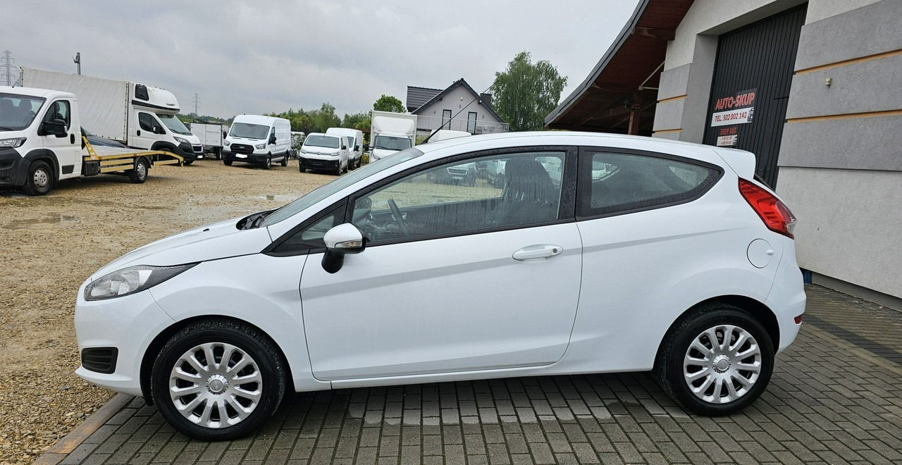Ford Fiesta VIII Ford Fiesta 1,3 pb * ładna* - Voiture à hayon: photos 4 Ford Fiesta VIII Ford Fiesta 1,3 pb * ładna* - Voiture à hayon: photos 4