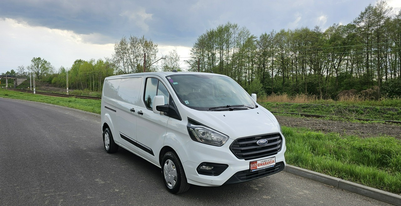 Ford Transit Transit Custom Ford Transit Custom long bardzo ładny egzemplarz - Fourgon utilitaire: photos 4 Ford Transit Transit Custom Ford Transit Custom long bardzo ładny egzemplarz - Fourgon utilitaire: photos 4