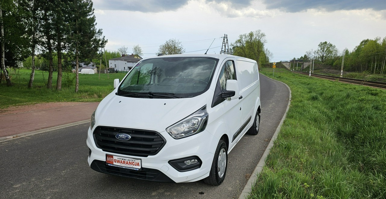 Ford Transit Transit Custom Ford Transit Custom long bardzo ładny egzemplarz - Fourgon utilitaire: photos 2 Ford Transit Transit Custom Ford Transit Custom long bardzo ładny egzemplarz - Fourgon utilitaire: photos 2