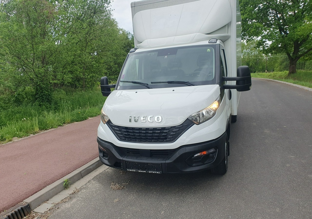 Iveco 35 Daily 35S14 klima * 3 osobowy *nowy rozrząd * - Fourgon: photos 2 Iveco 35 Daily 35S14 klima * 3 osobowy *nowy rozrząd * - Fourgon: photos 2