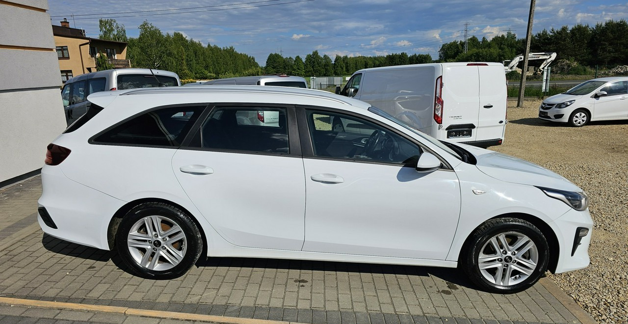 Kia Cee'd III gwarancja*serwis* zadbany - Voiture: photos 5 Kia Cee'd III gwarancja*serwis* zadbany - Voiture: photos 5