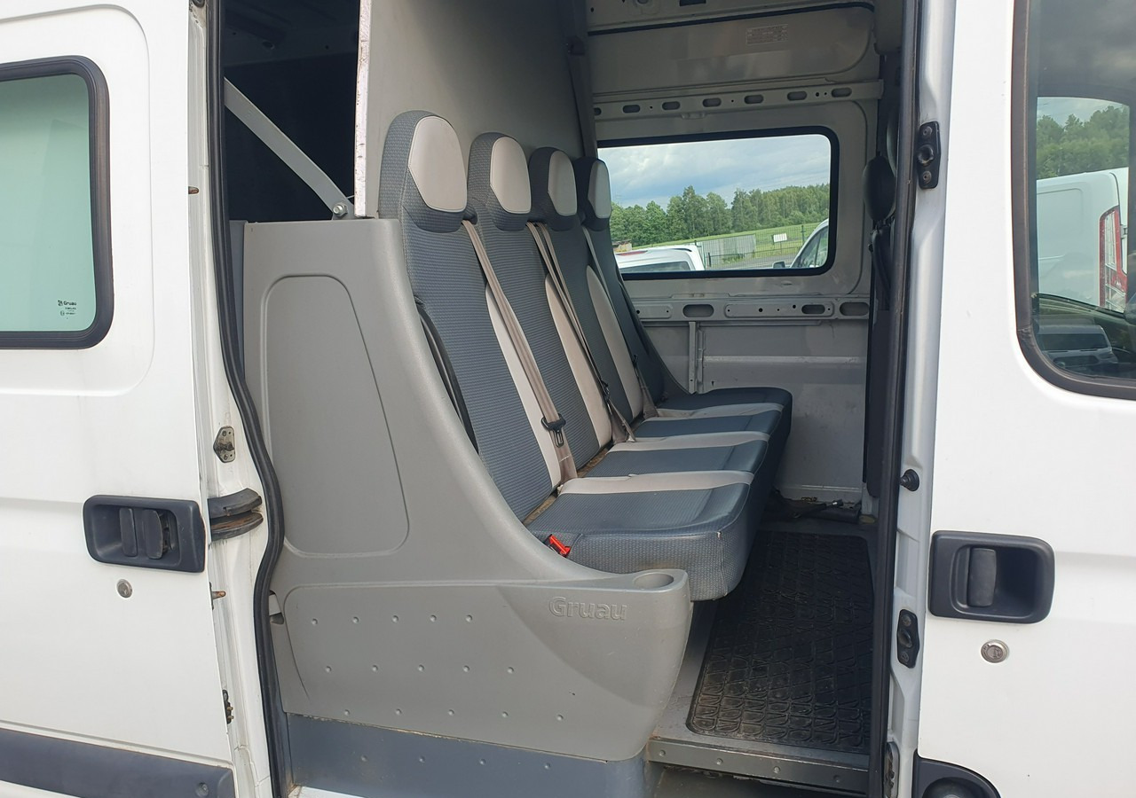 Renault Master doka* brygadówka* 7 osób* - Fourgon utilitaire: photos 5 Renault Master doka* brygadówka* 7 osób* - Fourgon utilitaire: photos 5
