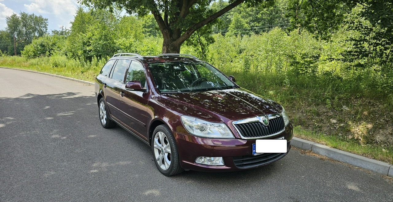 Skoda Octavia II bogate wyposażenie *niski przebieg*FV vat 23%* - Voiture break: photos 3 Skoda Octavia II bogate wyposażenie *niski przebieg*FV vat 23%* - Voiture break: photos 3