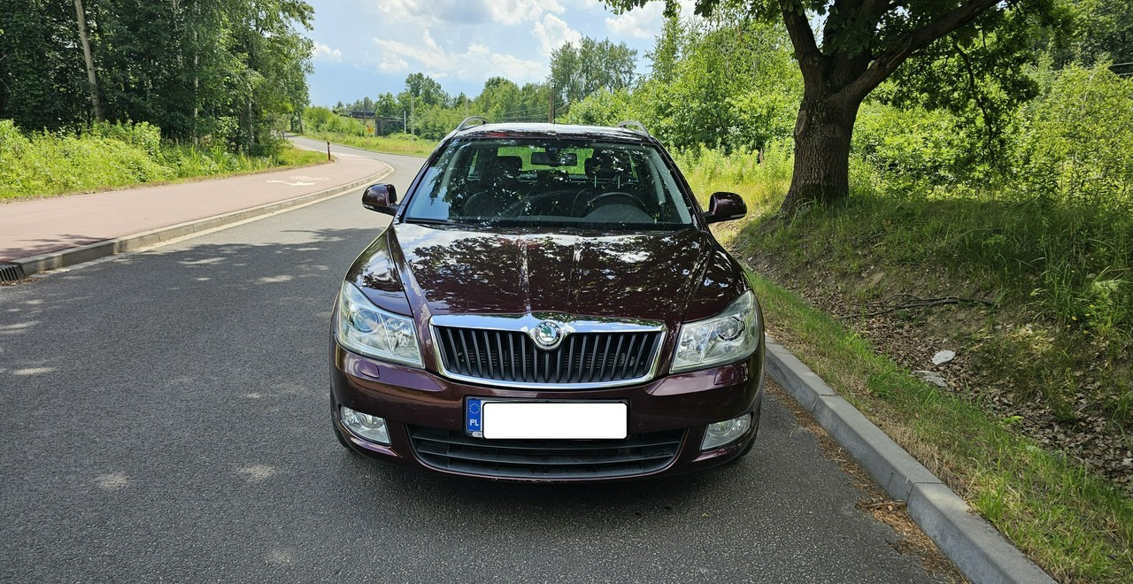 Skoda Octavia II bogate wyposażenie *niski przebieg*FV vat 23%* - Voiture break: photos 2 Skoda Octavia II bogate wyposażenie *niski przebieg*FV vat 23%* - Voiture break: photos 2