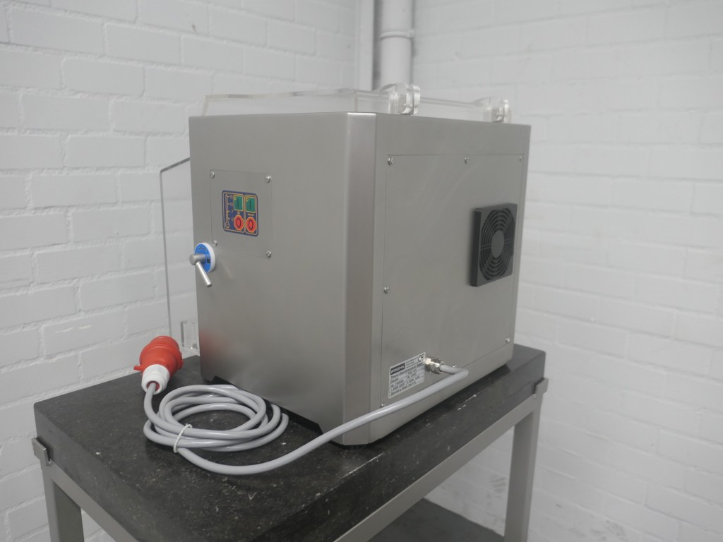 Freund / Ifooma TGR103 - Machine agroalimentaire: photos 3 Freund / Ifooma TGR103 - Machine agroalimentaire: photos 3