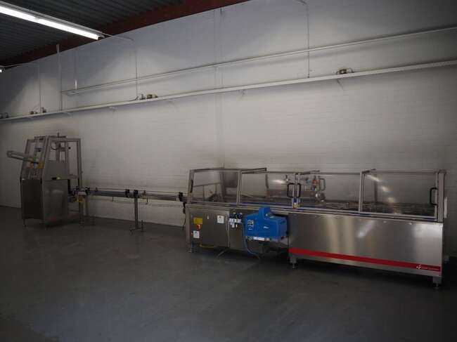 Schut Systems carton line EM60 - Machine d'emballage et de conditionnement: photos 4 Schut Systems carton line EM60 - Machine d'emballage et de conditionnement: photos 4