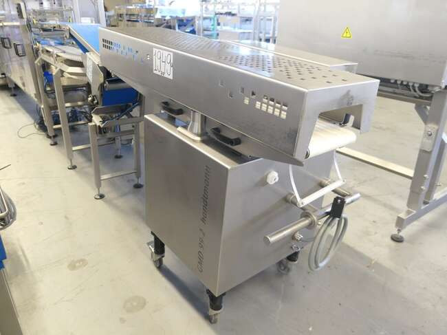 Tramper filling- and traysealing line GMD99-2 - Machine d'emballage et de conditionnement: photos 4 Tramper filling- and traysealing line GMD99-2 - Machine d'emballage et de conditionnement: photos 4