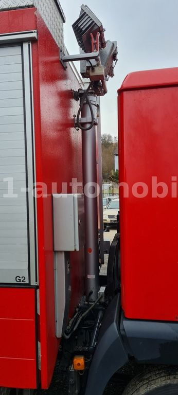 Crédit-bail MAN 10.163 L2000 Feuerwehr GWG Nur 6.300km  DEPA ELRO/VETTER 10.163 L2000 Feuerwehr GWG Nur 6.300km  DEPA ELRO/VETTER MAN 10.163 L2000 Feuerwehr GWG Nur 6.300km  DEPA ELRO/VETTER 10.163 L2000 Feuerwehr GWG Nur 6.300km  DEPA ELRO/VETTER: photos 10