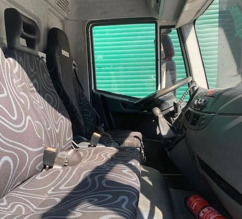 Iveco Eurocargo 75e16Eurocargo 75e16 - Camion fourgon: photos 5 Iveco Eurocargo 75e16Eurocargo 75e16 - Camion fourgon: photos 5