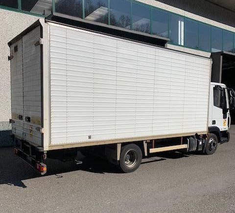 Iveco Eurocargo 75e16Eurocargo 75e16 - Camion fourgon: photos 3 Iveco Eurocargo 75e16Eurocargo 75e16 - Camion fourgon: photos 3