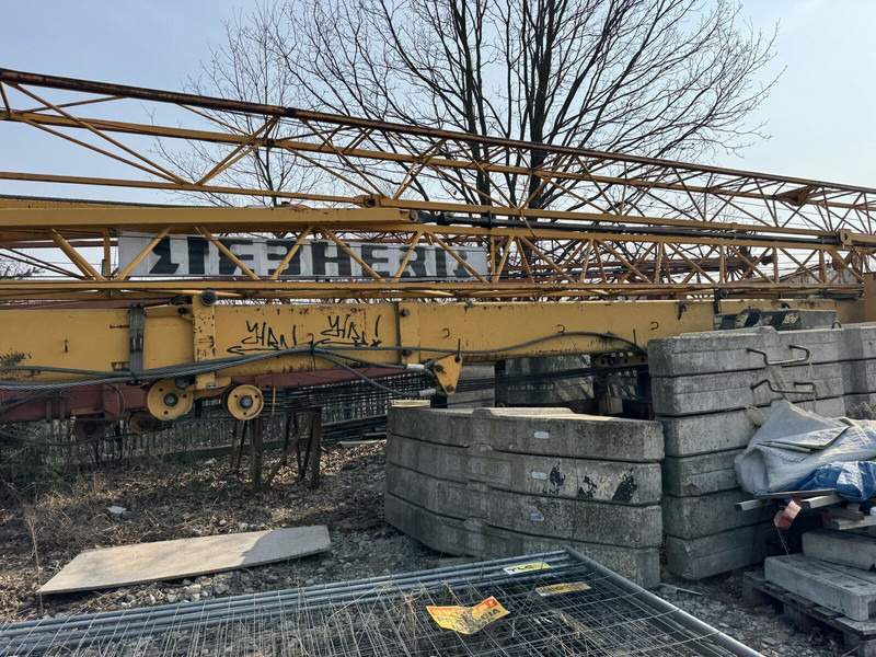 Liebherr 32K x2 in packet, 1993yom, cabin - Grue à montage rapide: photos 2 Liebherr 32K x2 in packet, 1993yom, cabin - Grue à montage rapide: photos 2