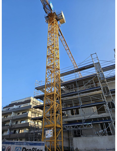 Liebherr 90EC-B 2010yom, 50m jib - Grue à tour: photos 1 Liebherr 90EC-B 2010yom, 50m jib - Grue à tour: photos 1