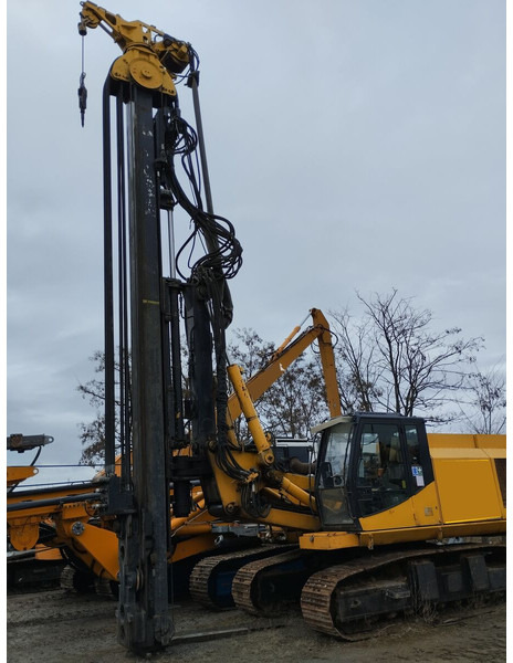 Zeppelin RG15T UM.50 + drill STDS AD3500 - Foreuse: photos 2 Zeppelin RG15T UM.50 + drill STDS AD3500 - Foreuse: photos 2
