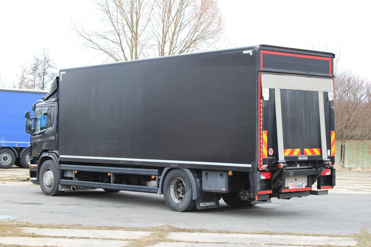 Scania P230 - Camion fourgon: photos 4 Scania P230 - Camion fourgon: photos 4