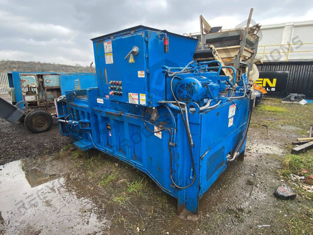 Marathon Gemini Baler - Broyeur industriel: photos 5 Marathon Gemini Baler - Broyeur industriel: photos 5