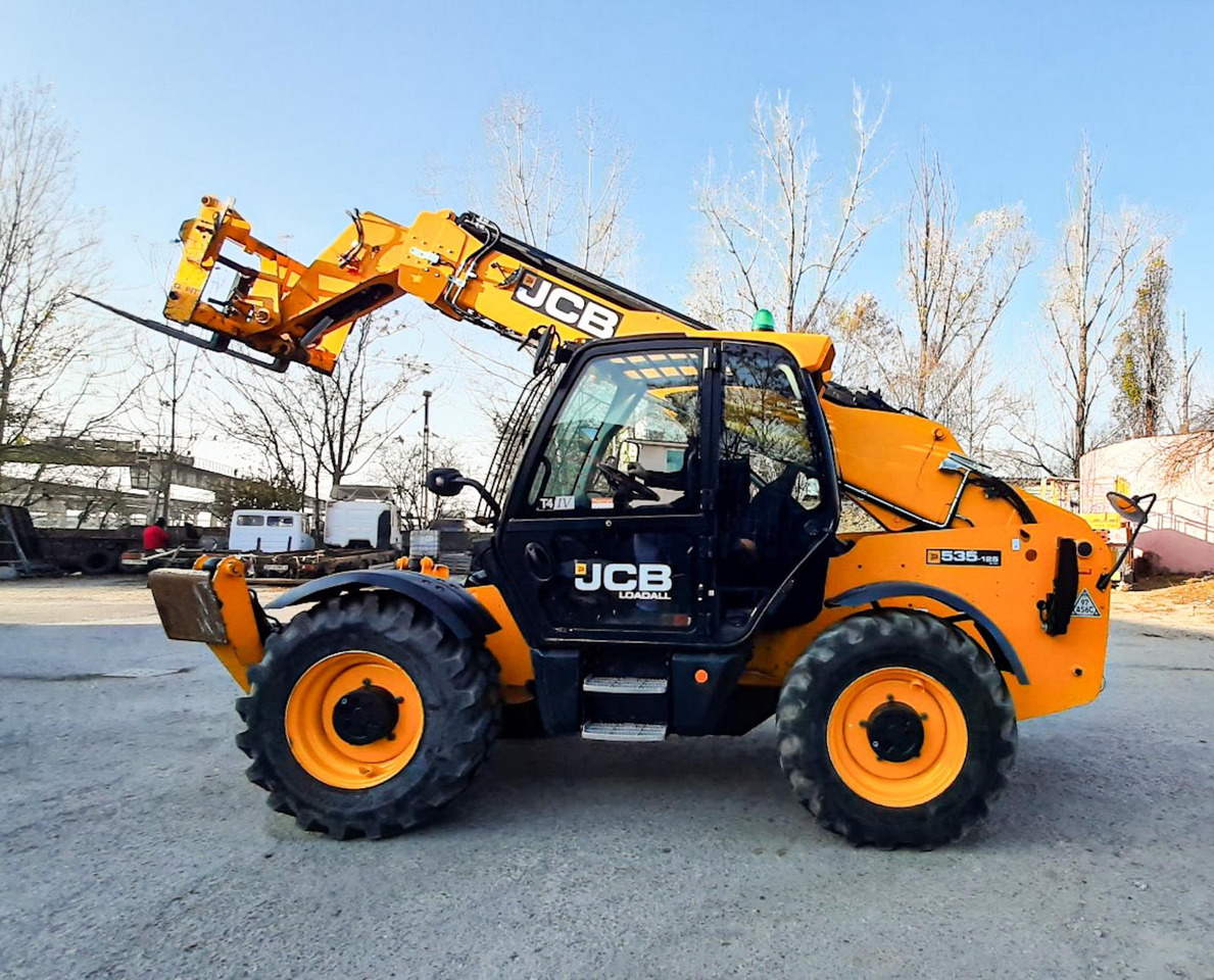 JCB 535-125 - Chargeuse sur pneus: photos 5 JCB 535-125 - Chargeuse sur pneus: photos 5