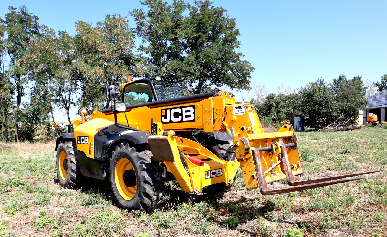 JCB 540-140 - Chargeuse sur pneus télescopique: photos 2 JCB 540-140 - Chargeuse sur pneus télescopique: photos 2