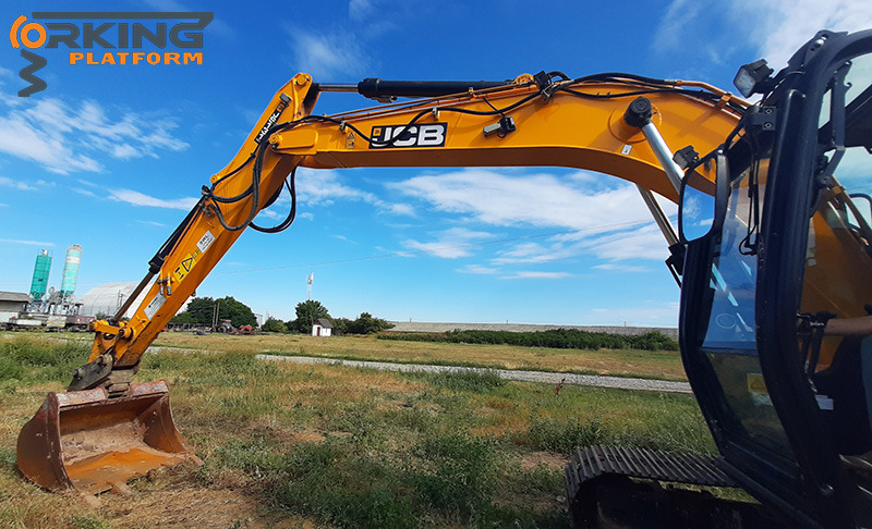 JCB JS131LC - Pelle: photos 2 JCB JS131LC - Pelle: photos 2