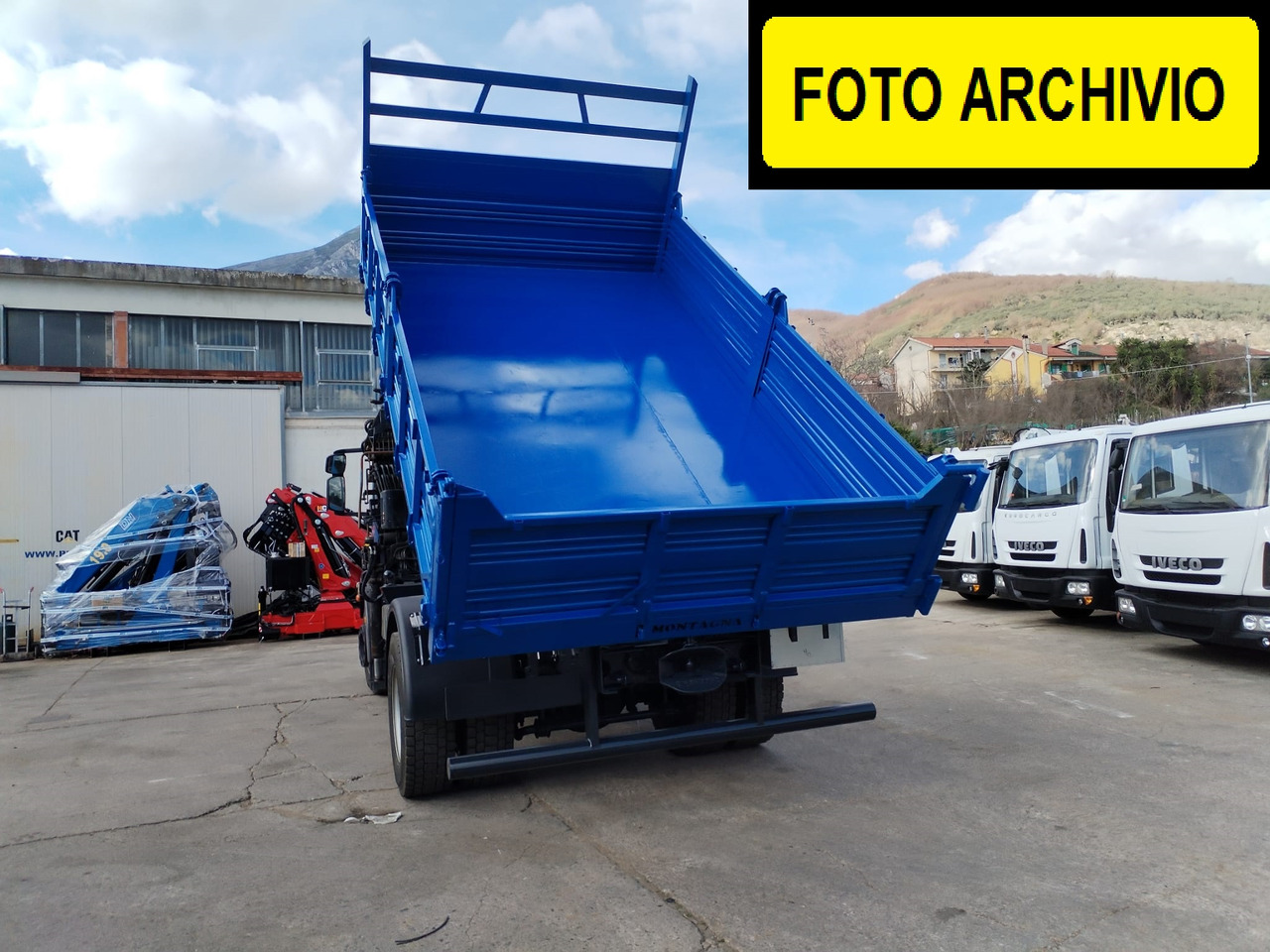 IVECO EUROCARGO 180-320 - Camion grue: photos 3 IVECO EUROCARGO 180-320 - Camion grue: photos 3