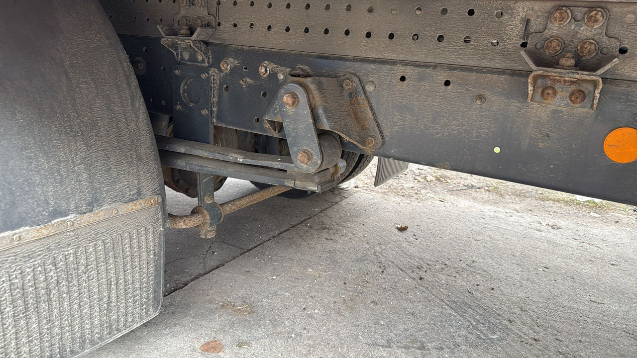 IVECO EUROCARGO 80-190 - Châssis cabine: photos 2 IVECO EUROCARGO 80-190 - Châssis cabine: photos 2