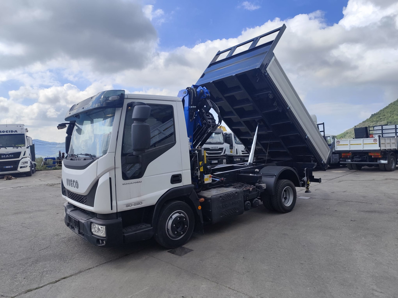 Crédit-bail IVECO EUROCARGO 80-220 IVECO EUROCARGO 80-220: photos 11