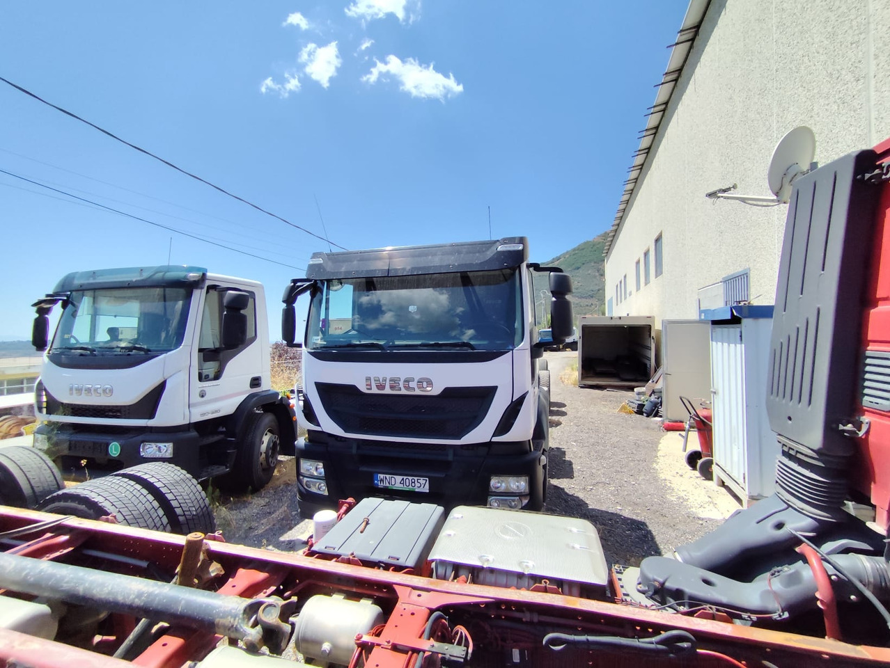IVECO STRALIS AD 260S31 - Châssis cabine: photos 3 IVECO STRALIS AD 260S31 - Châssis cabine: photos 3