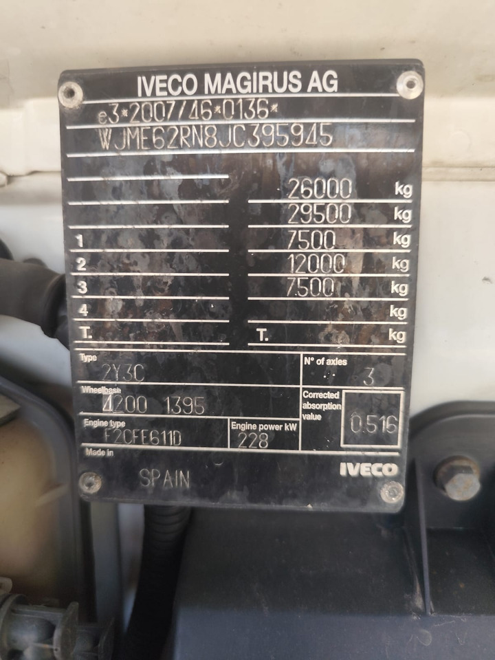 IVECO STRALIS AD 260S31 XP - Camion ampliroll: photos 4 IVECO STRALIS AD 260S31 XP - Camion ampliroll: photos 4
