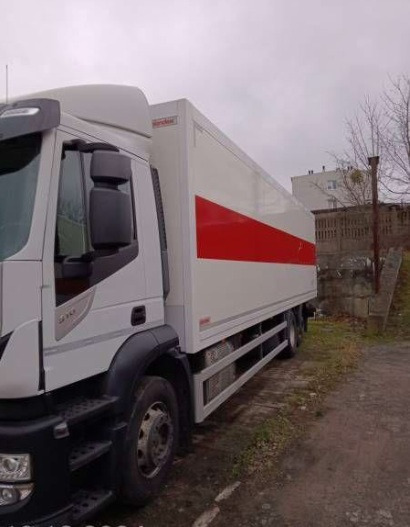 IVECO STRALIS AD 260S31 XP - Camion fourgon: photos 2 IVECO STRALIS AD 260S31 XP - Camion fourgon: photos 2