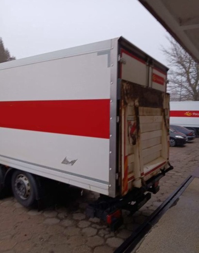 IVECO STRALIS AD 260S31 XP - Camion fourgon: photos 3 IVECO STRALIS AD 260S31 XP - Camion fourgon: photos 3