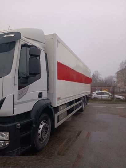 IVECO STRALIS AD 260S31 XP - Camion fourgon: photos 2 IVECO STRALIS AD 260S31 XP - Camion fourgon: photos 2